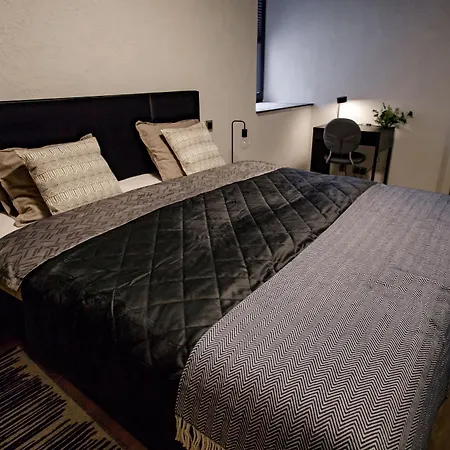 Hales Old Town Urban Apartment