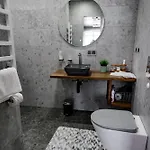 Апартаменты Hales Old Town Urban Вильнюс